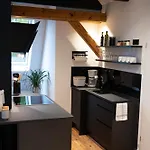 Stilvolle Maisonette In - Free Parking, Kreidebergsee, Zentrumsnah شقة نيبورغ