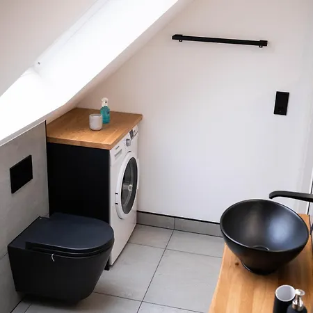 Appartement Stilvolle Maisonette In - Free Parking, Kreidebergsee, Zentrumsnah *